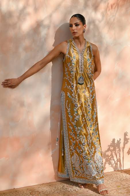 SANIA MASKATIYA - YUSRA